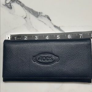 Tod's Navy Leather ladies wallet